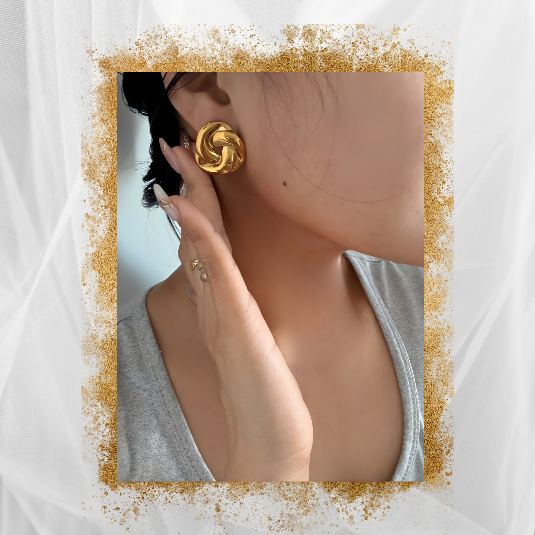 Auri Earrings