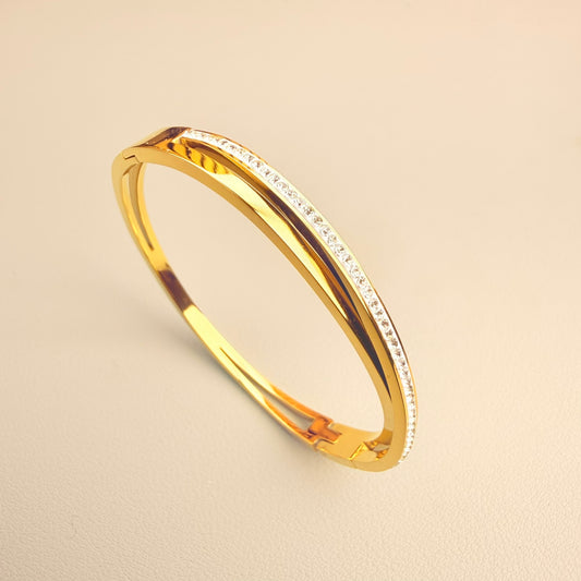 Aurelle Bangle