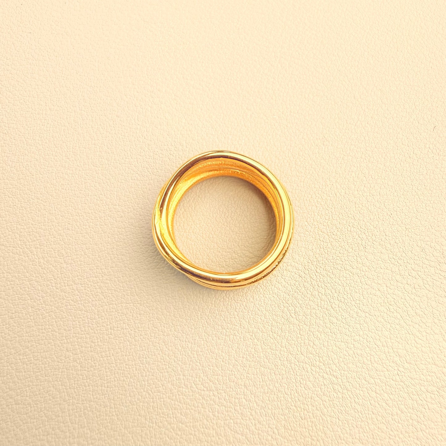 Luna Ring