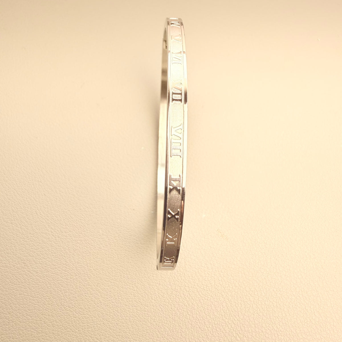 Olivia Bangle