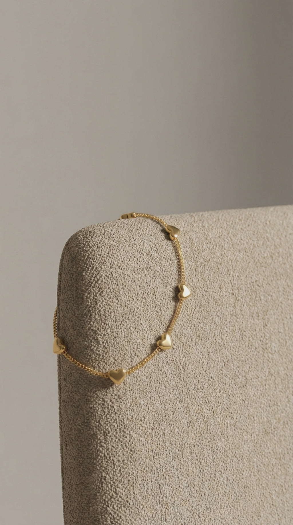 Pura Bracelet full